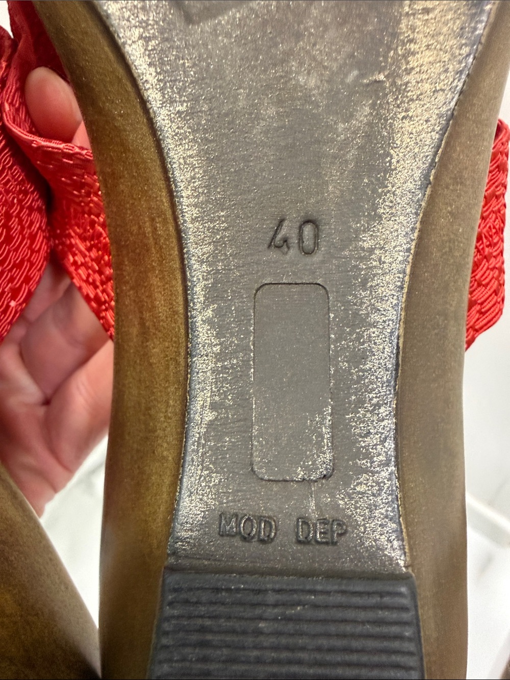 Love and Liberty brand women's wedge red slide sandals size 40 - Picture 4 of 6